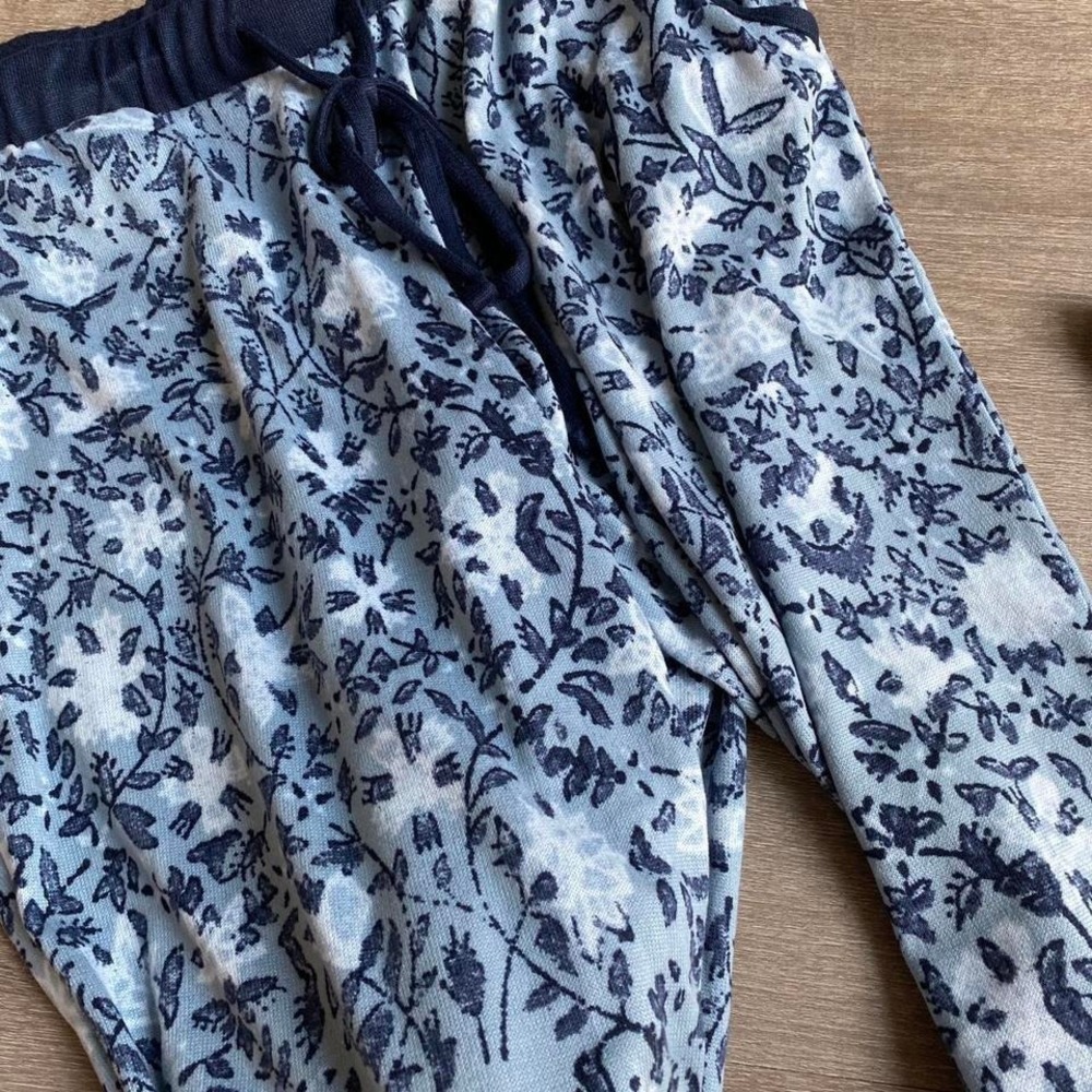 Lucky Brand Navy Light Blue Floral Pajama Pants Size Small Sleepwear 1166 - Picture 4 of 5